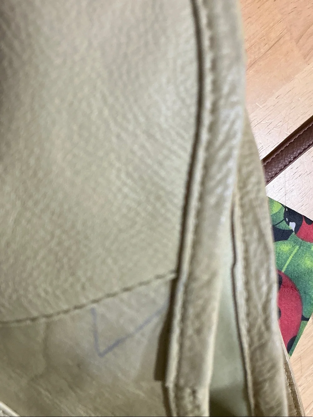 Soft Shoulder Hobo Bag in Light Olive